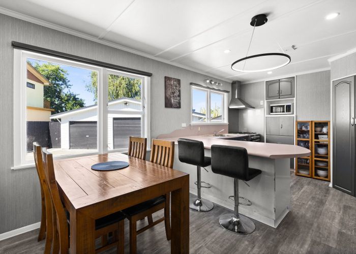  at 12 Woodhouse Place, Pirimai, Napier