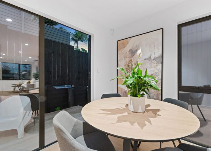  at 9A  O'Donn Avenue, Beach Haven, North Shore City, Auckland