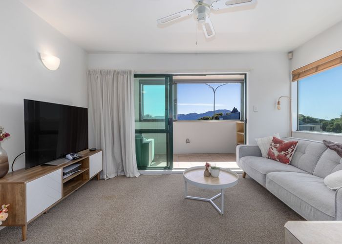  at 1e/25 MacLean Street, Paraparaumu Beach, Kapiti Coast, Wellington