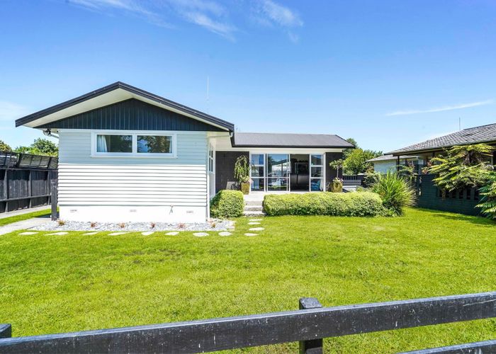  at 11 Marion Place, Deanwell, Hamilton, Waikato
