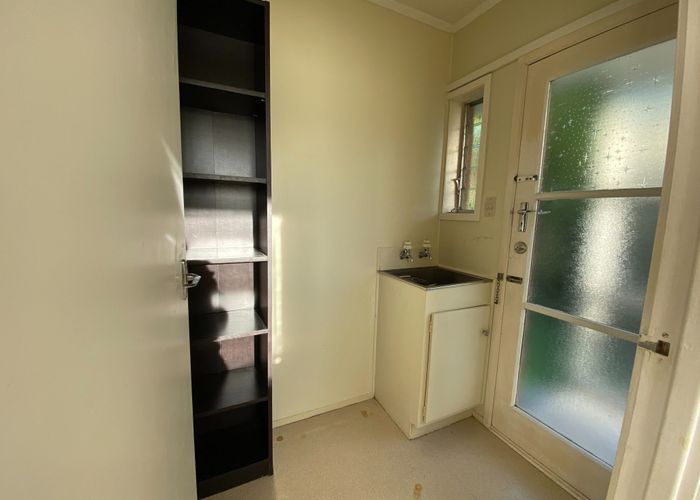  at 1/13 Downing Street, Glenfield, Auckland