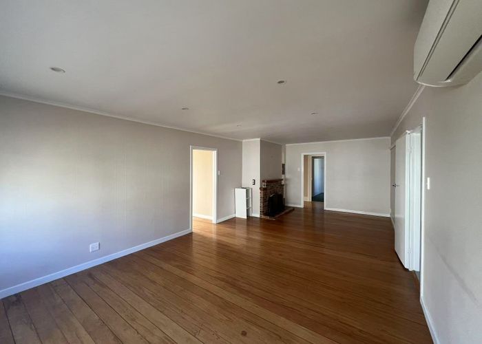  at 14 Carrick Pl, Mount Eden, Auckland City, Auckland