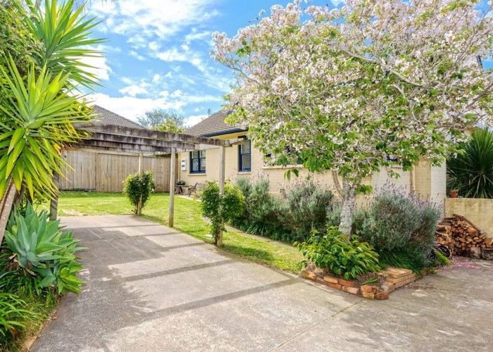  at 72 Elliot Street, Howick, Auckland