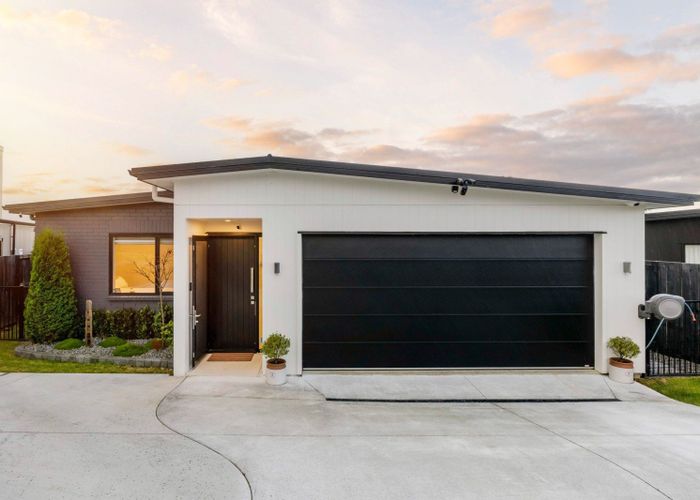 at 18 Te Tiireke Drive, Glenview, Hamilton