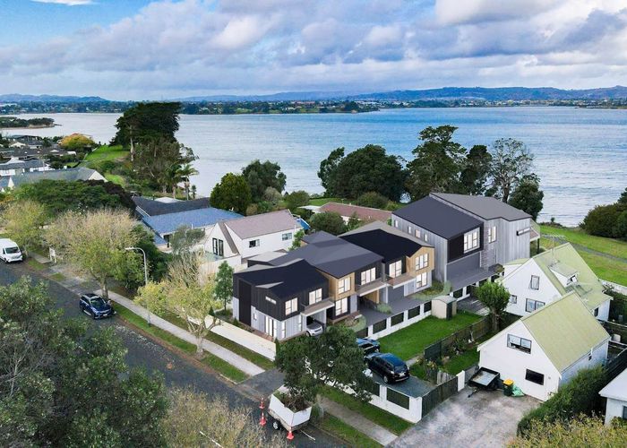  at Lot 1/114 Carnoustie Drive, Wattle Downs, Manukau City, Auckland
