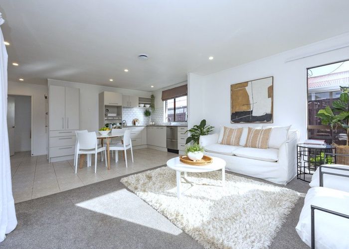  at 110R Grey Street, Onehunga, Auckland