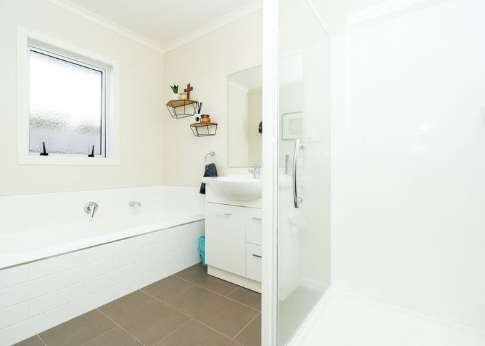  at 74 Queens Avenue, Frankton, Hamilton, Waikato