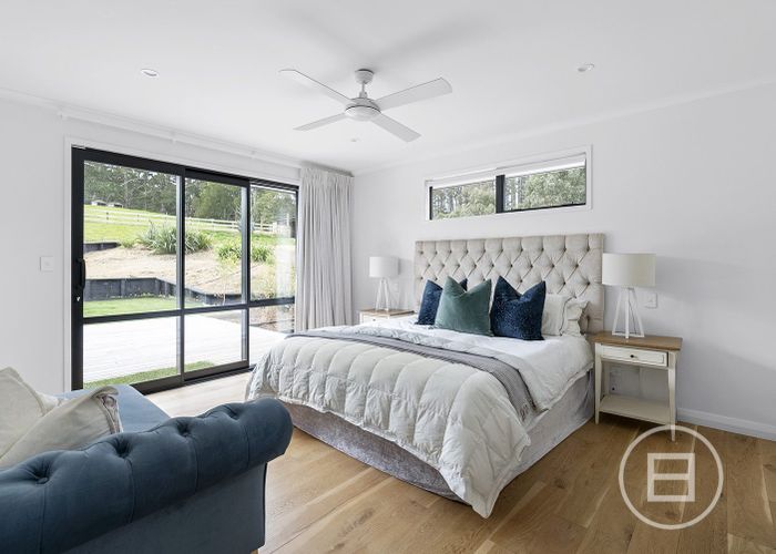  at 276A Glenmore Road, Albany