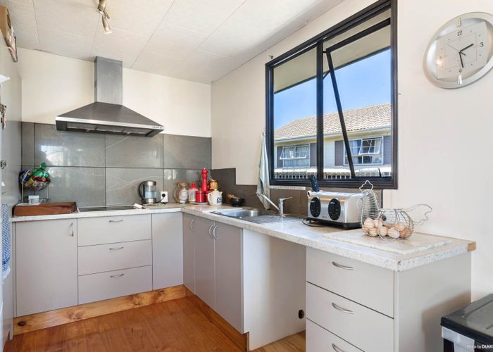  at 22 Kopara Place, Clendon Park, Auckland