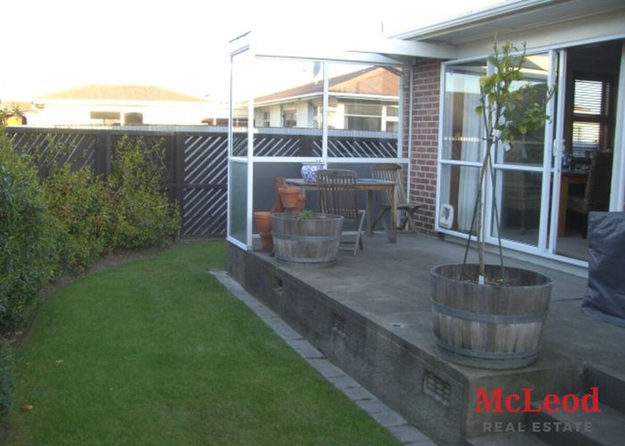  at 31 Daniels Road, Redwood, Christchurch