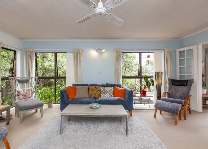  at 101 The Esplanade, Raumati South, Paraparaumu