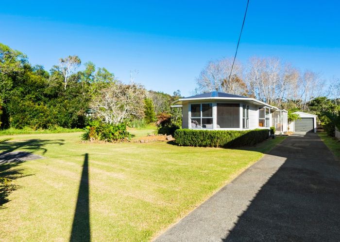  at 117 Oakura Road, Ōakura, Hikurangi