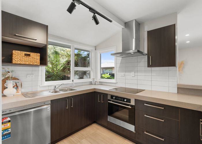  at 171 Cashmere Road, Cracroft, Christchurch City, Canterbury