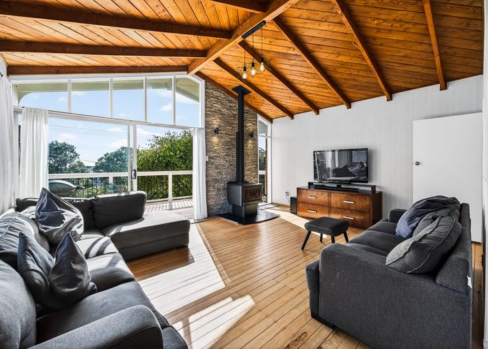  at 99 Sunnyside Road, Sunnyvale, Waitakere City, Auckland