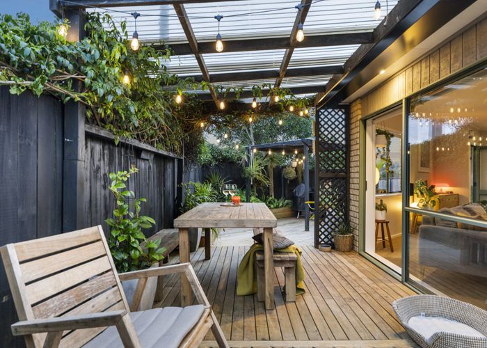  at 1A Mildmay Road, Henderson, Auckland
