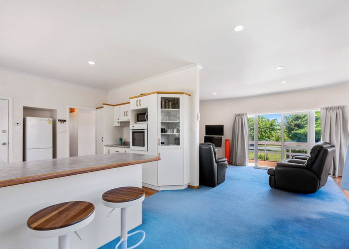  at 9 Cochrane Street, Fairy Springs, Rotorua