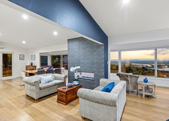  at 21 Muritai Terrace, Mount Pleasant, Christchurch City, Canterbury