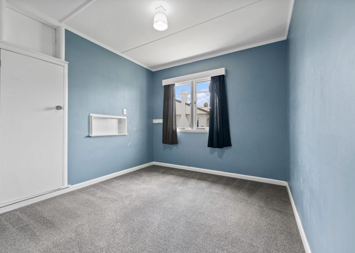  at 57 Knighton Road, Hillcrest, Hamilton