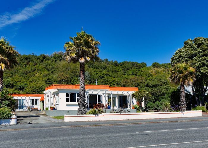  at 218 Esplanade, Kaikoura