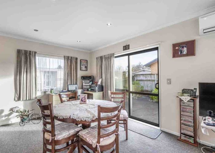  at 126 Kew Road, Kew, Invercargill