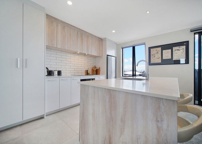  at 4/1 Aperira Lane, Wiri, Manukau City, Auckland