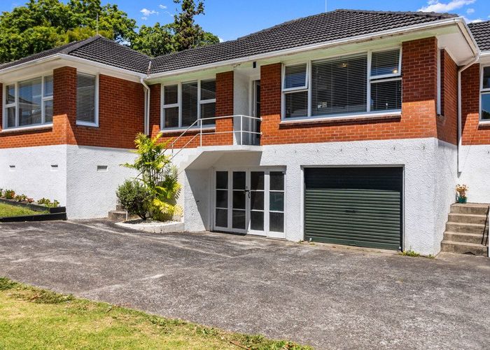  at 3/16 Dorchester Street, Meadowbank, Auckland