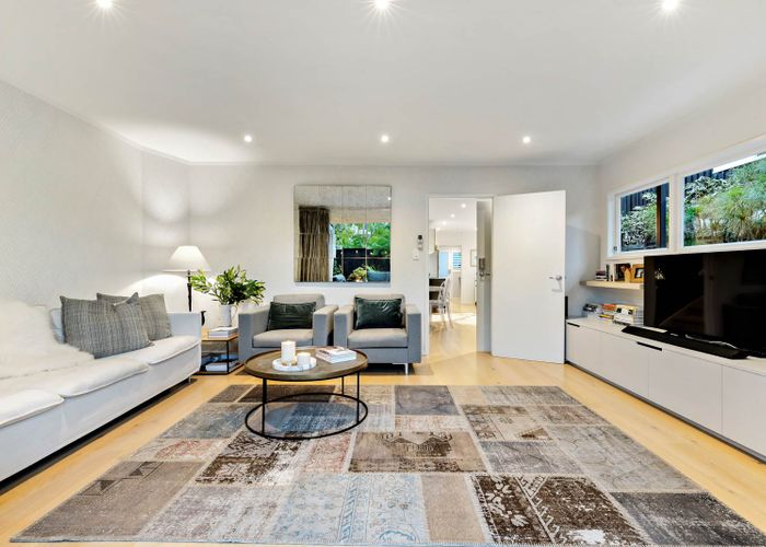  at 16/1 Shore Road, Remuera, Auckland