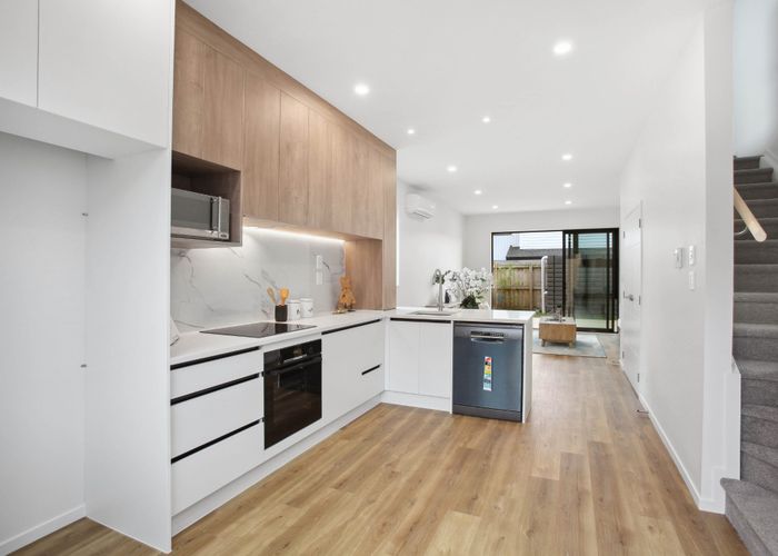  at Lots 1-6/15 Mervan Street, Mangere East, Manukau City, Auckland