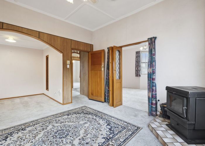  at 60 Royal Crescent, Saint Kilda, Dunedin