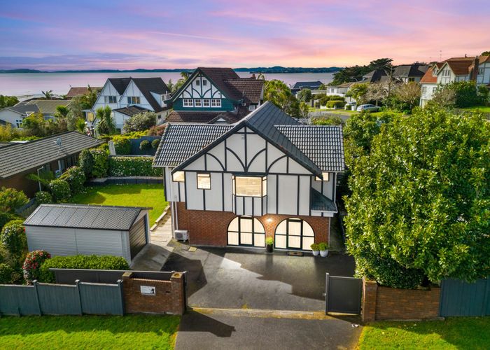  at 26 PAH RD, Cockle Bay, Auckland