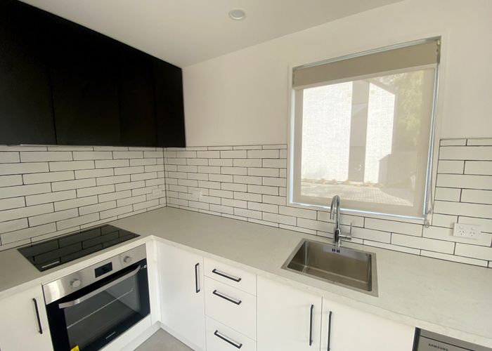  at 2/26 Swanns Rd, Richmond, Christchurch City, Canterbury