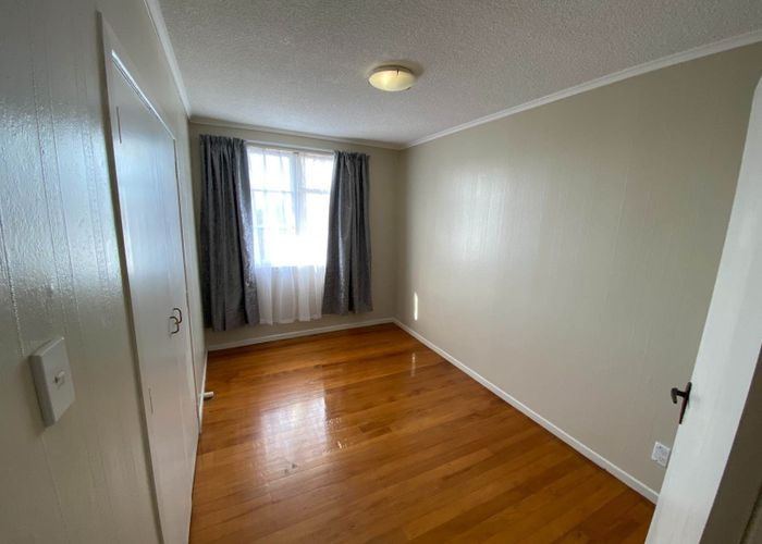  at 2/214 Campbell Road, Greenlane, Auckland City, Auckland