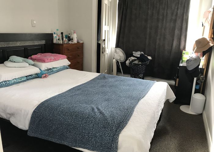  at 1/1334 Dominion Road, Mount Roskill, Auckland