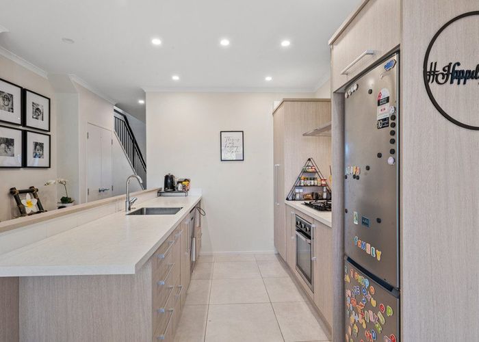  at 69 Matairangi Avenue, Totara Heights, Auckland