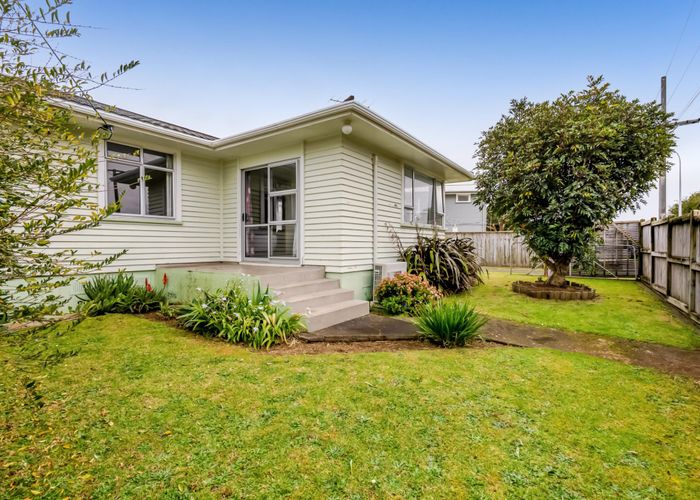  at 4 Belair Avenue, Blagdon, New Plymouth, Taranaki