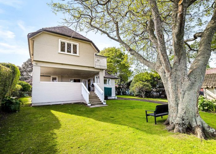  at 30 Court Crescent, Panmure, Auckland City, Auckland