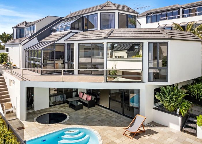  at 10A Te Akau Crescent, Bucklands Beach, Auckland