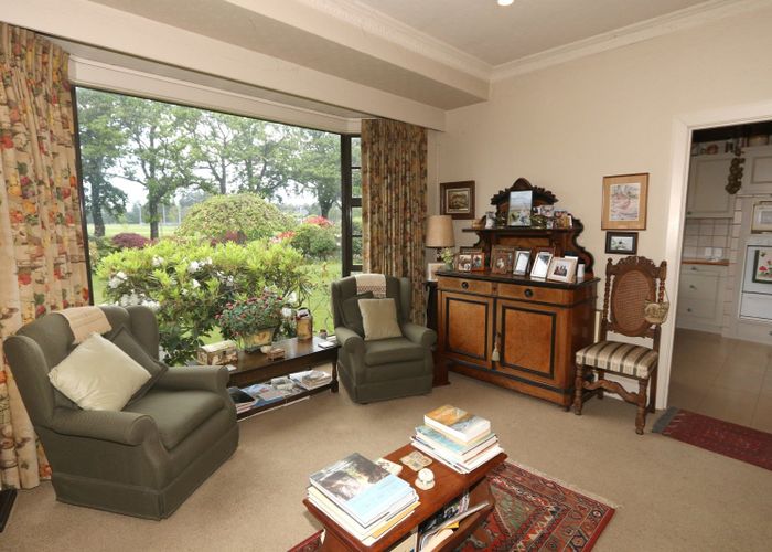  at 103 Oak Grove, Ashburton, Ashburton