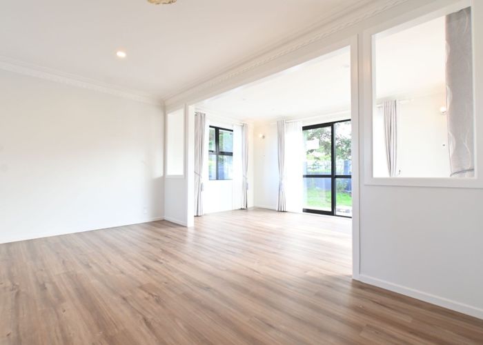  at 2 Fisher Crescent, Otara, Auckland