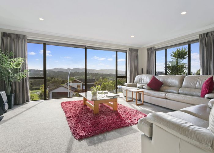  at 2 Foothills Lane, Glen Eden, Auckland