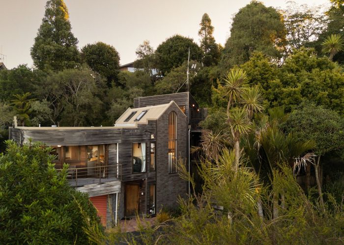  at 25 Sycamore Place, Pukete, Hamilton, Waikato