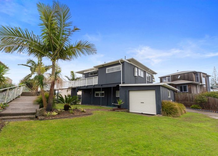  at 1055 Papamoa Beach Road, Papamoa, Tauranga, Bay Of Plenty