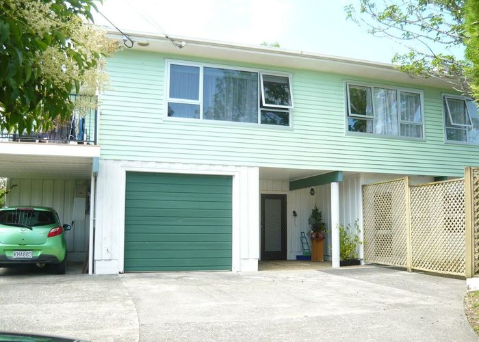  at 50 Golf Road, New Lynn, Waitakere City, Auckland