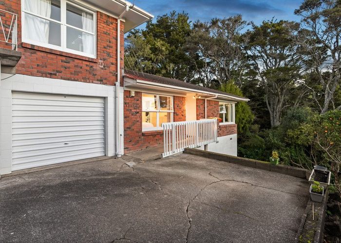 at 10B Nea Place, Hillcrest, North Shore City, Auckland