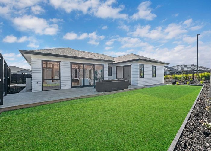  at 50 Tipu Crescent, Milldale, Rodney, Auckland