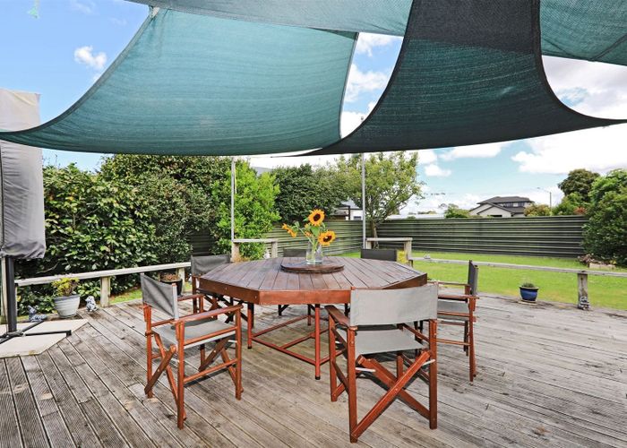  at 1247 Ada Street, Parkvale, Hastings