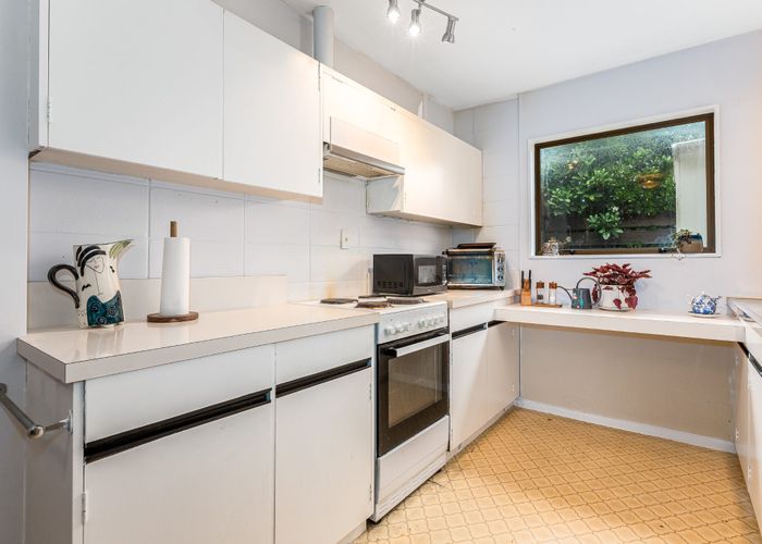  at 6/23 Tireti Road, Titahi Bay, Porirua, Wellington
