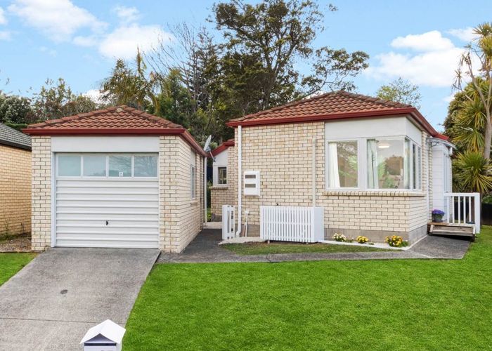  at 25 Blueridge Close, Sunnyvale, Auckland