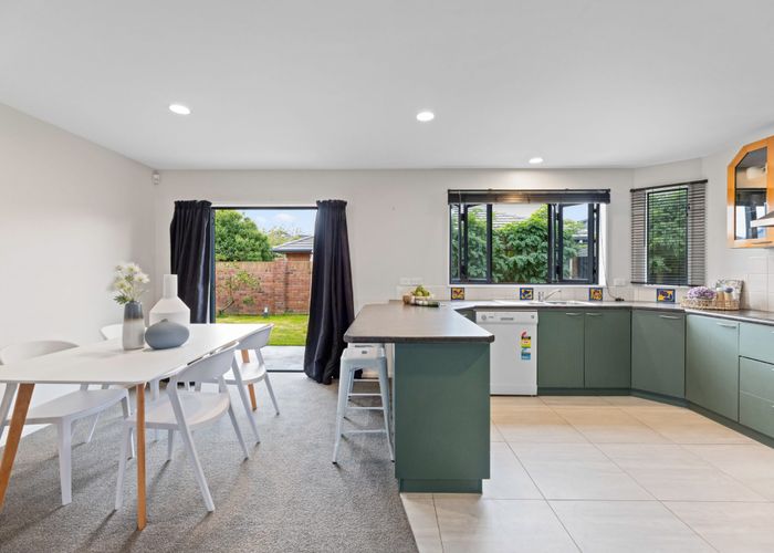  at 24A Rue De La Mare, Parklands, Christchurch