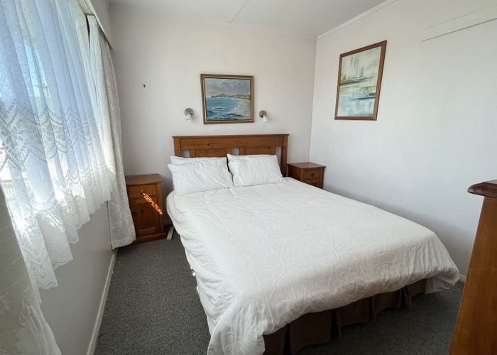  at 3 Peters Ave, Cloverlea, Palmerston North, Manawatu / Whanganui